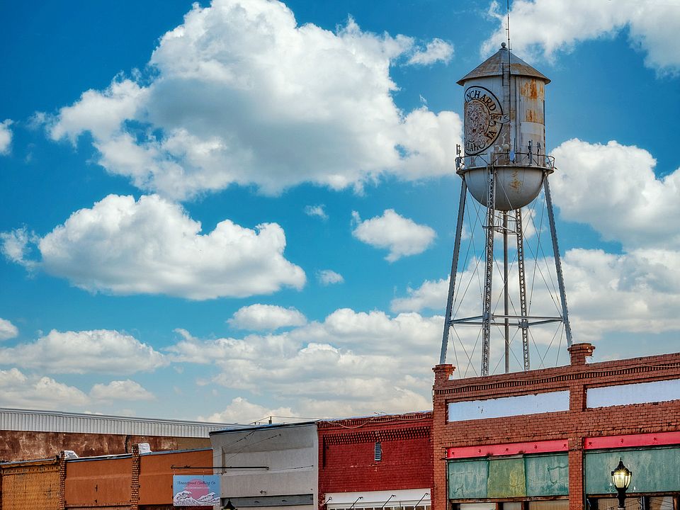 Cross Country Movers in Blanchard, OK